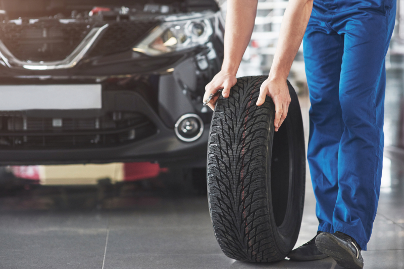 Expert Tips from a Tire Repair Shop in Colorado Springs, CO for Handling Emergencies